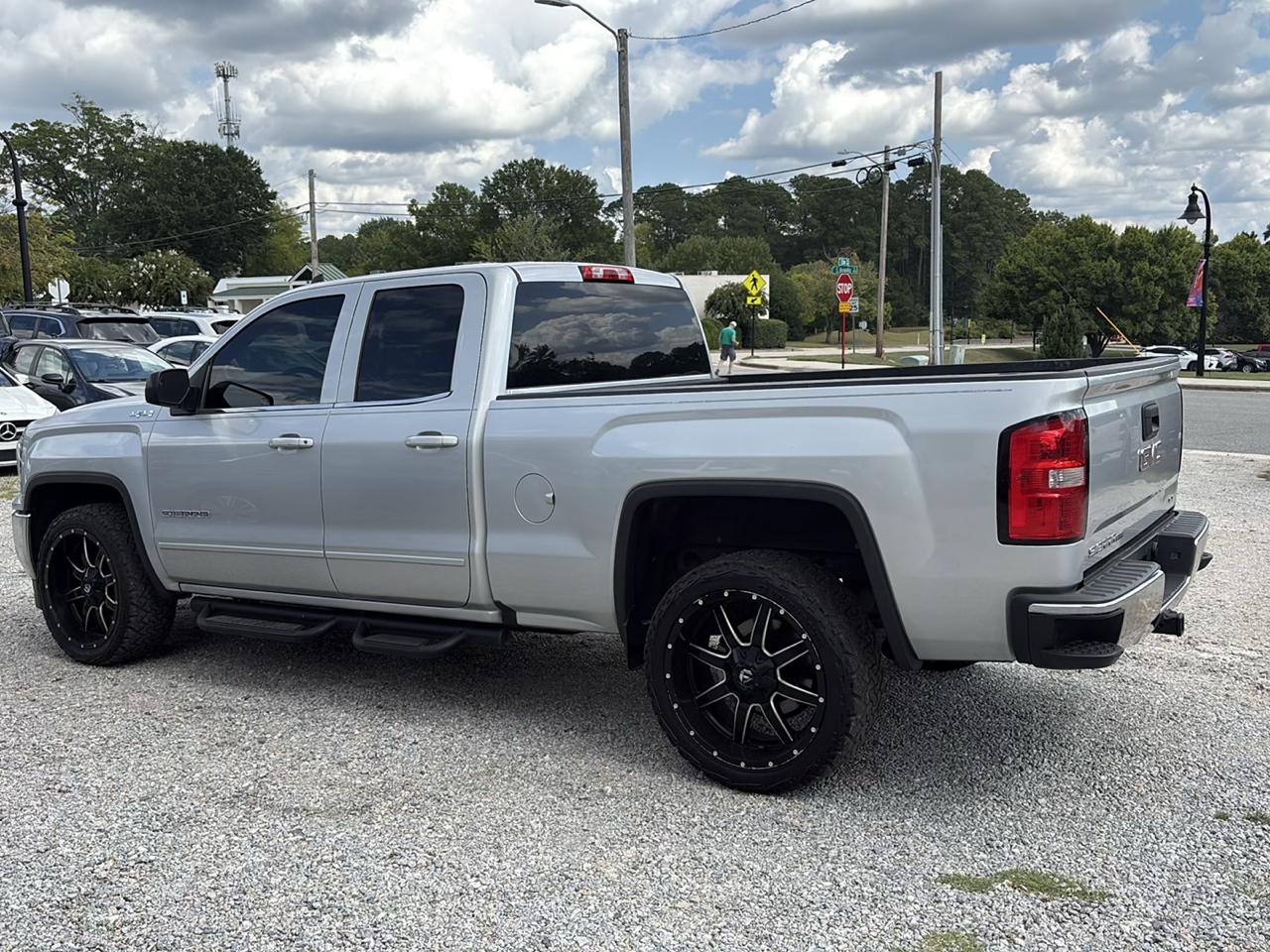 GMC Sierra 1500 Limited 4WD Double Cab SLE 2019