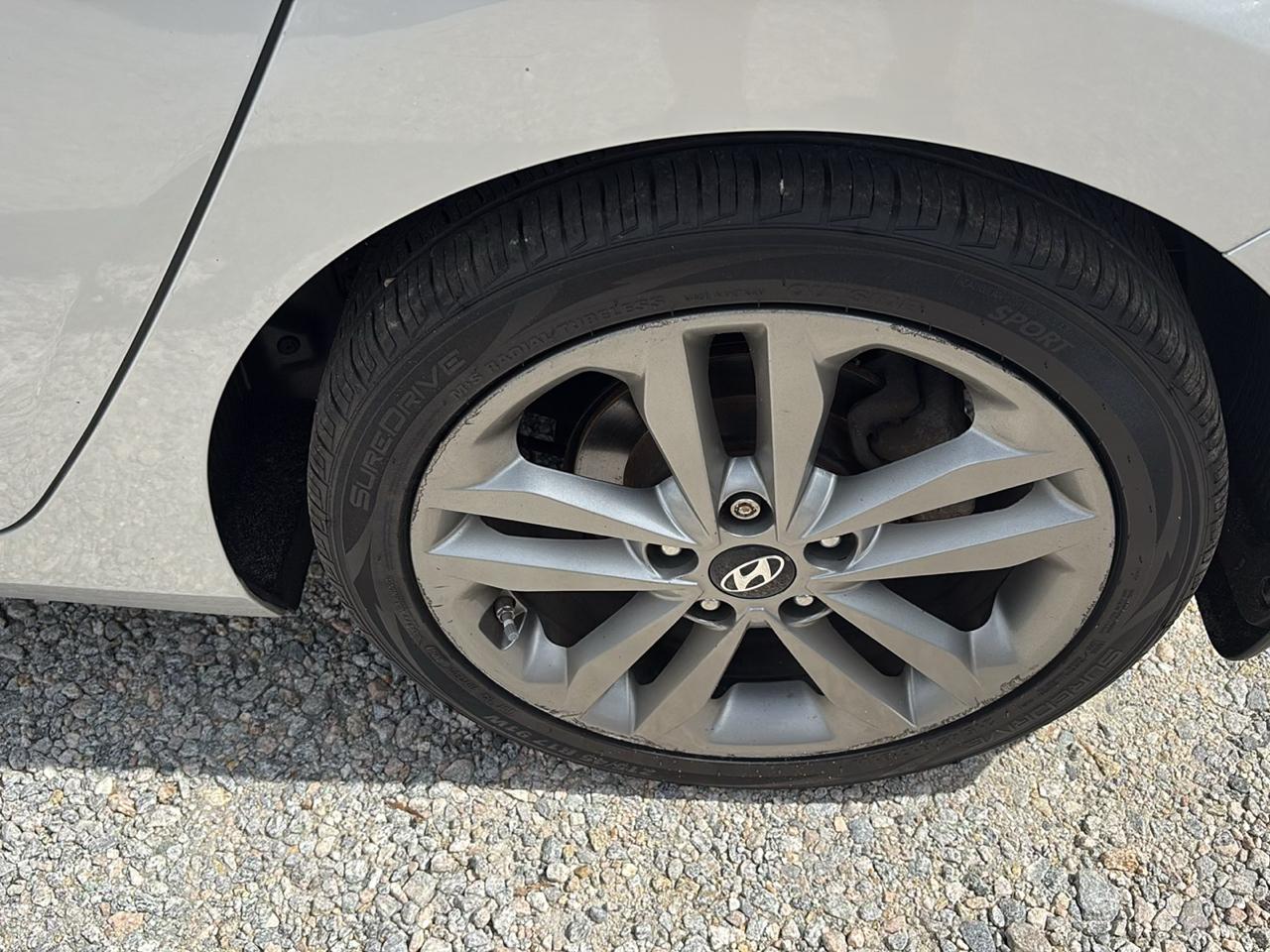 Hyundai Elantra GT 5dr HB Man 2016