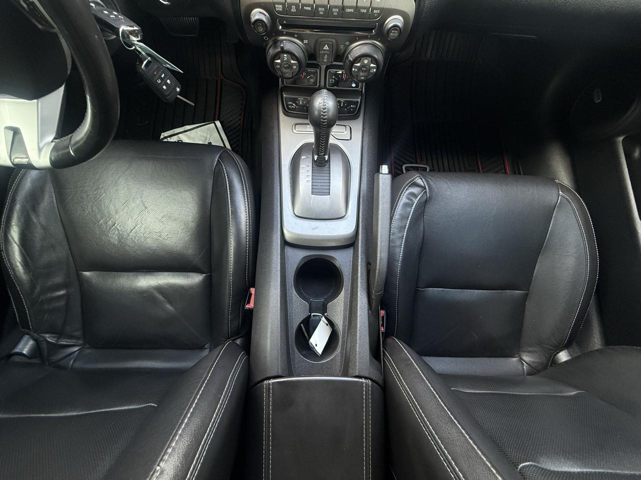 Chevrolet Camaro 2dr Conv 2SS 2011