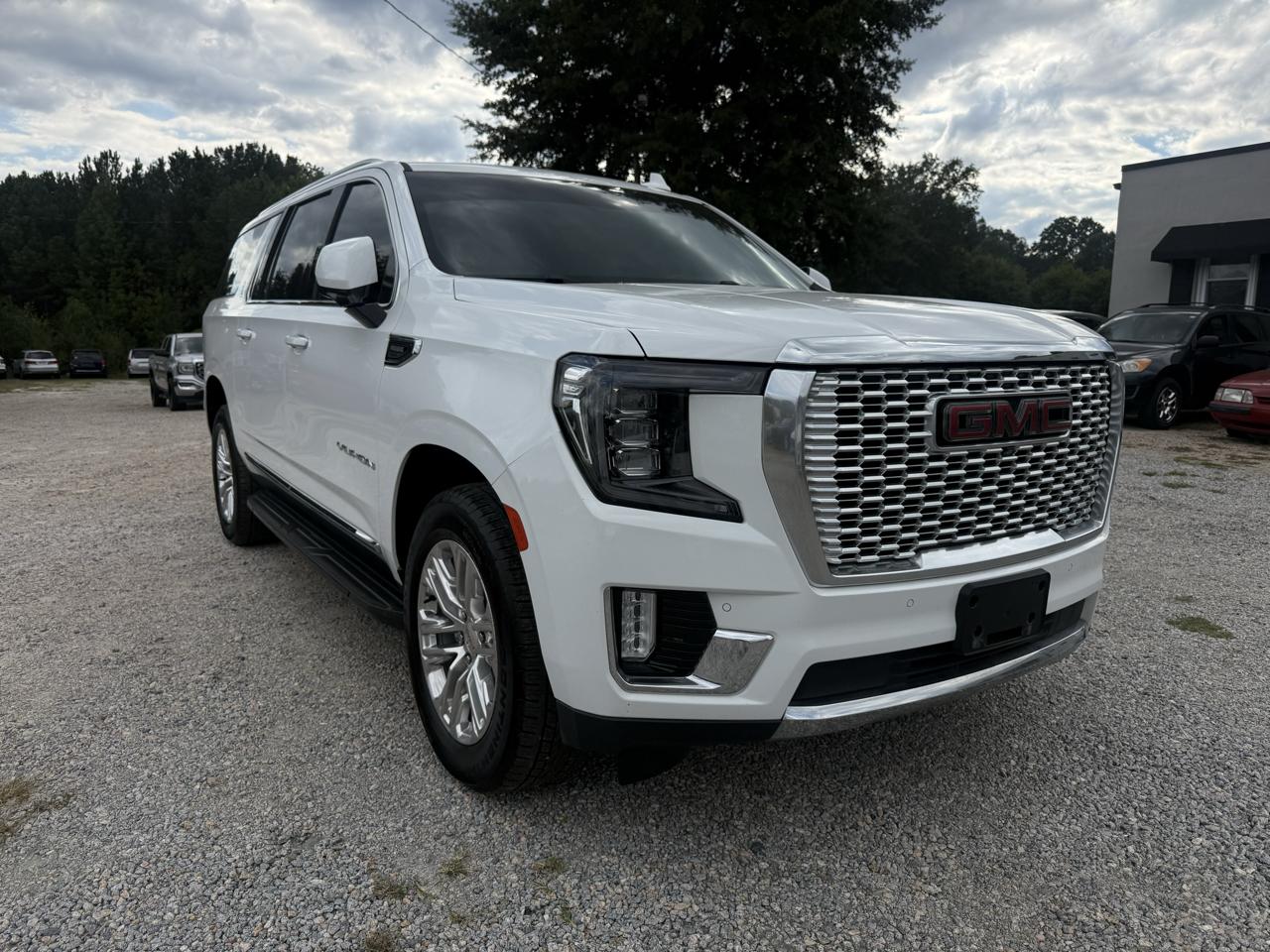 GMC Yukon XL 2WD 4dr SLT 2021