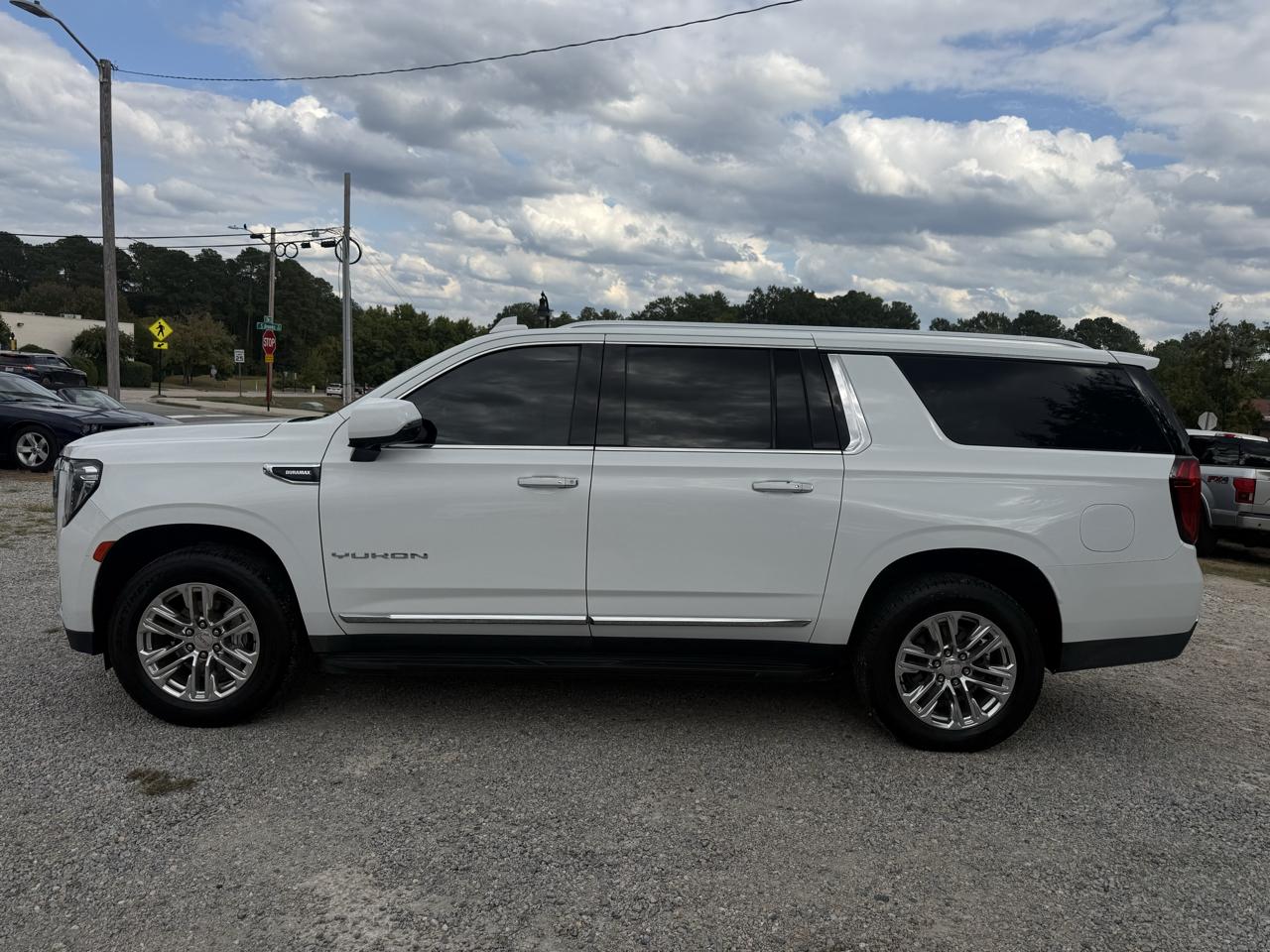 GMC Yukon XL 2WD 4dr SLT 2021
