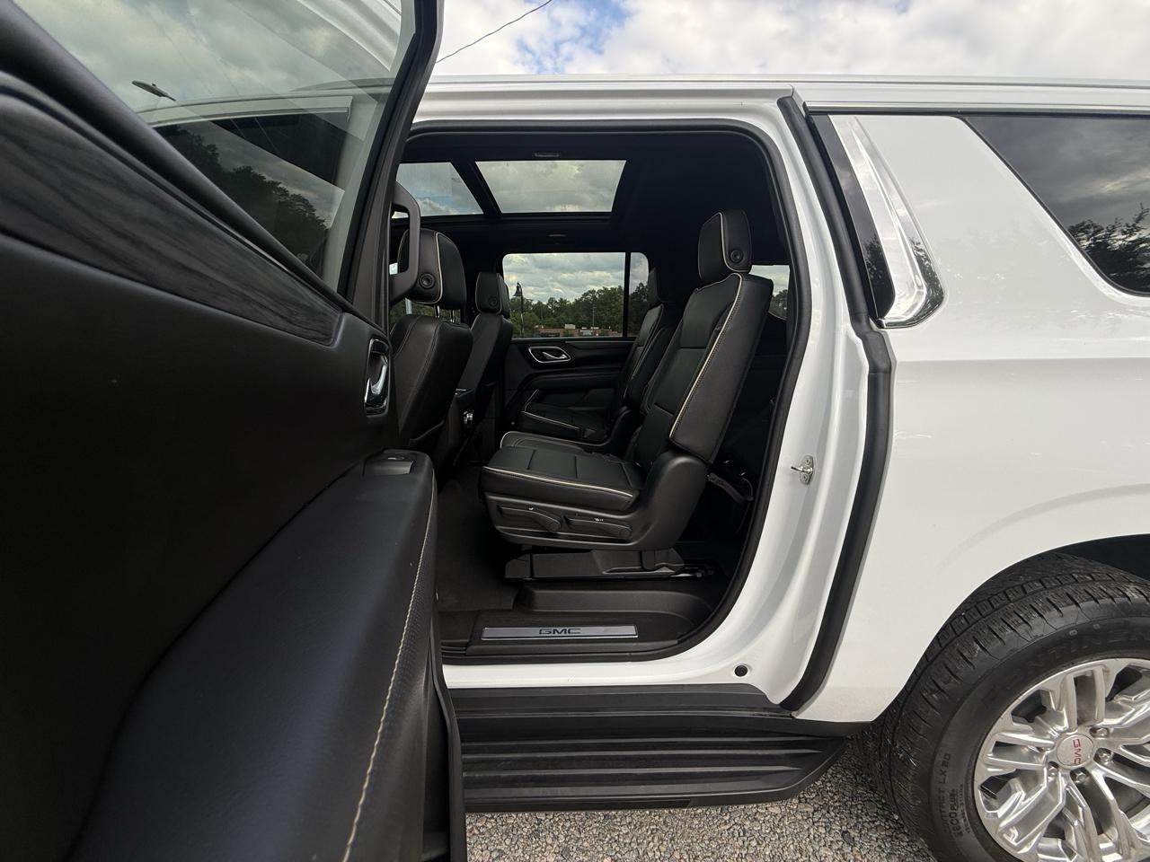 GMC Yukon XL 2WD 4dr SLT 2021