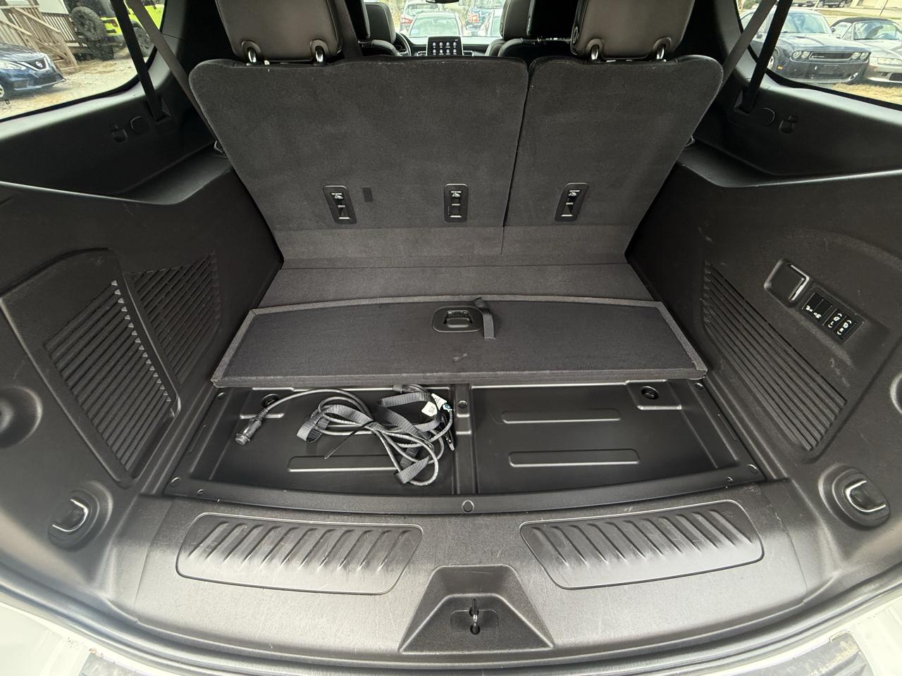 GMC Yukon XL 2WD 4dr SLT 2021