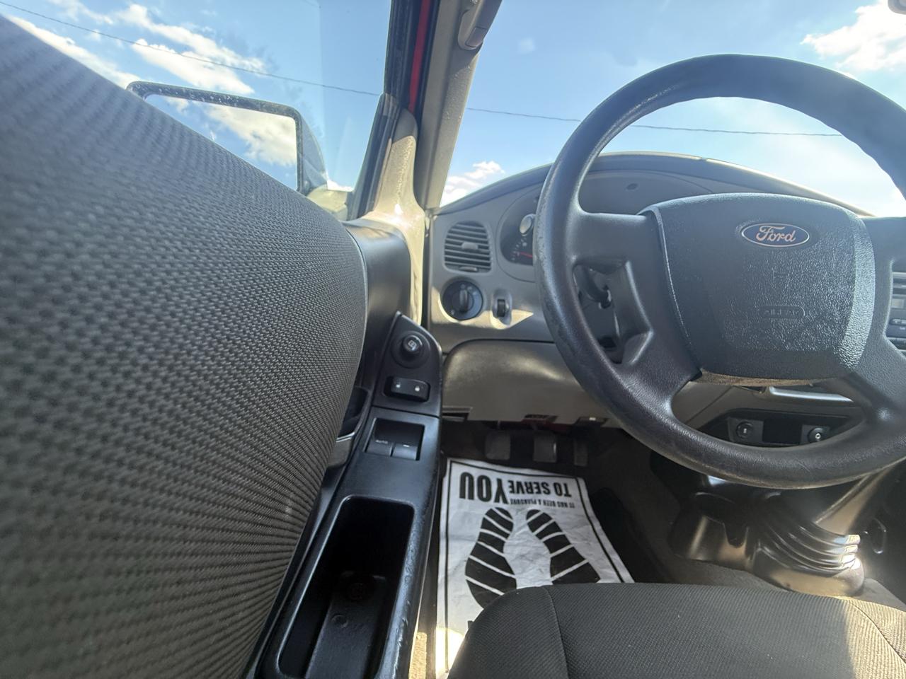 Ford Ranger 2WD 2dr SuperCab 126" XLT 2011