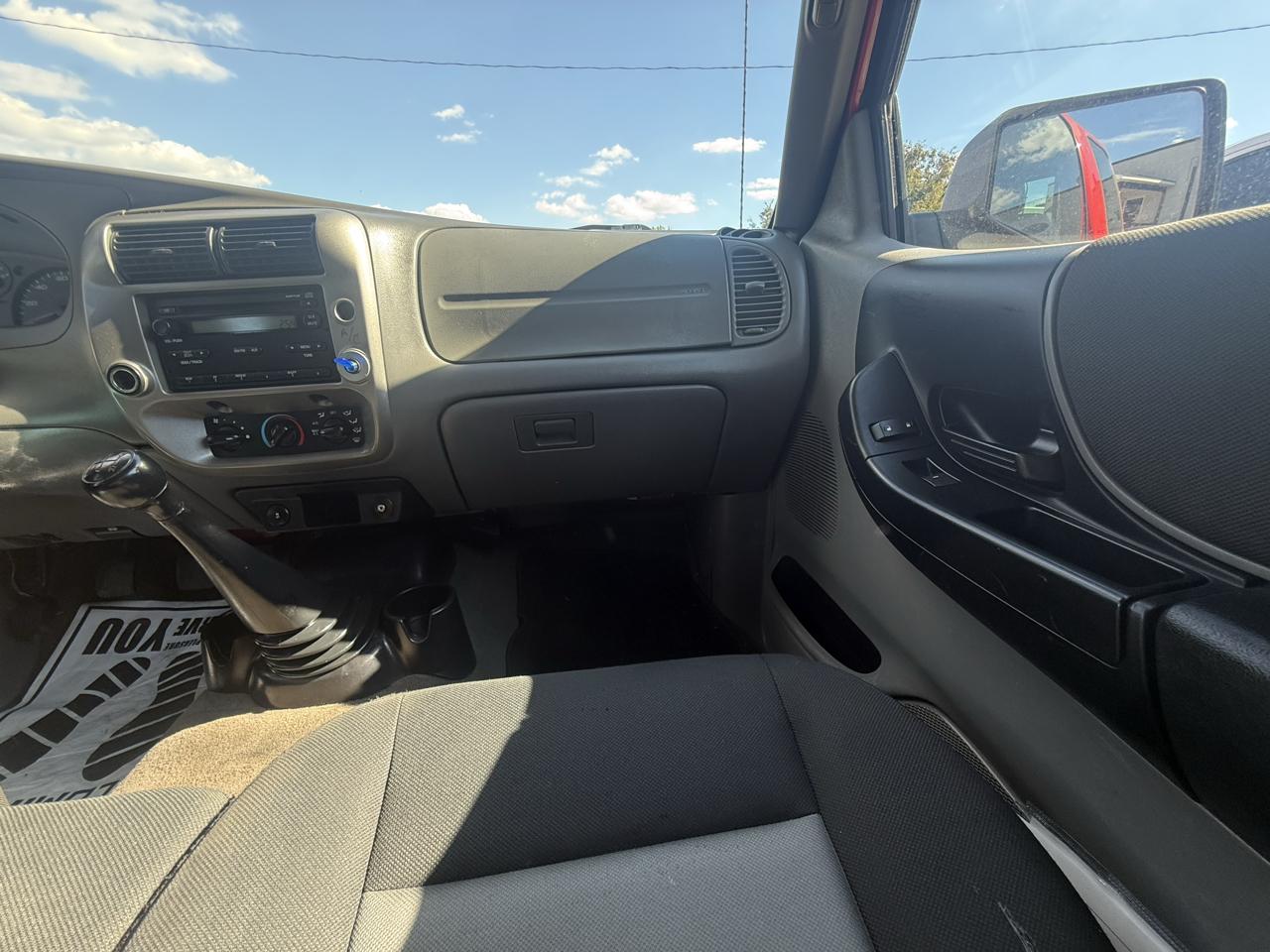 Ford Ranger 2WD 2dr SuperCab 126" XLT 2011