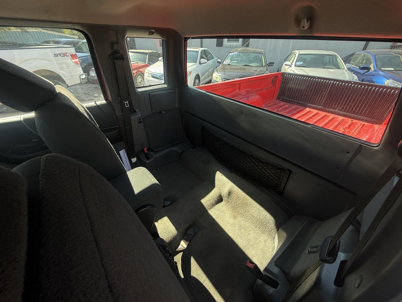 Ford Ranger 2WD 2dr SuperCab 126" XLT 2011