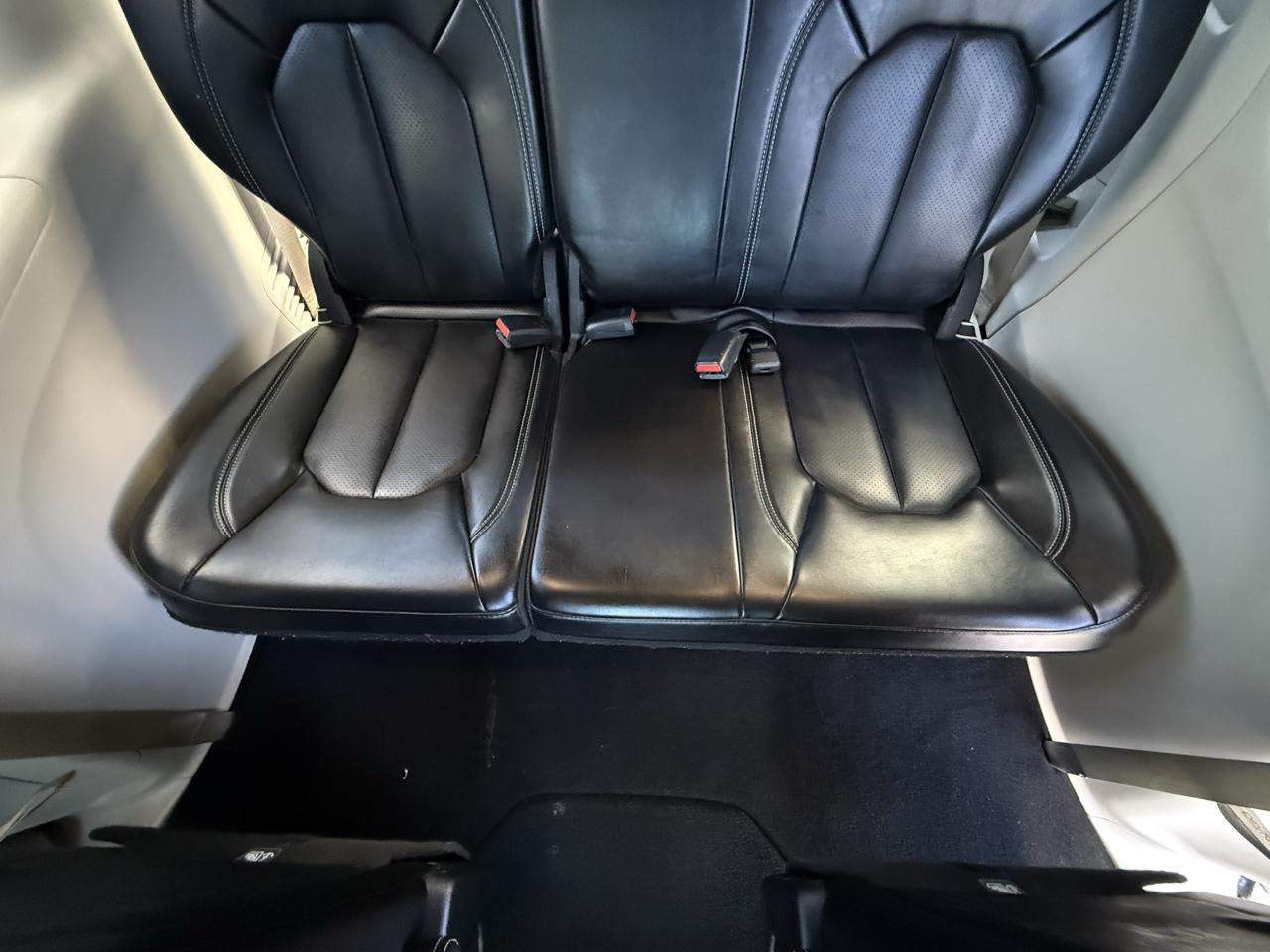 Chrysler Pacifica Touring L FWD 2023