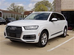 2019 Audi Q7  2019 Audi Q7