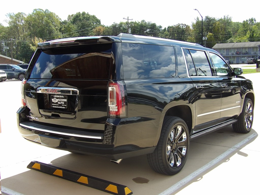2019 Gmc Yukon XL Denali photo 5