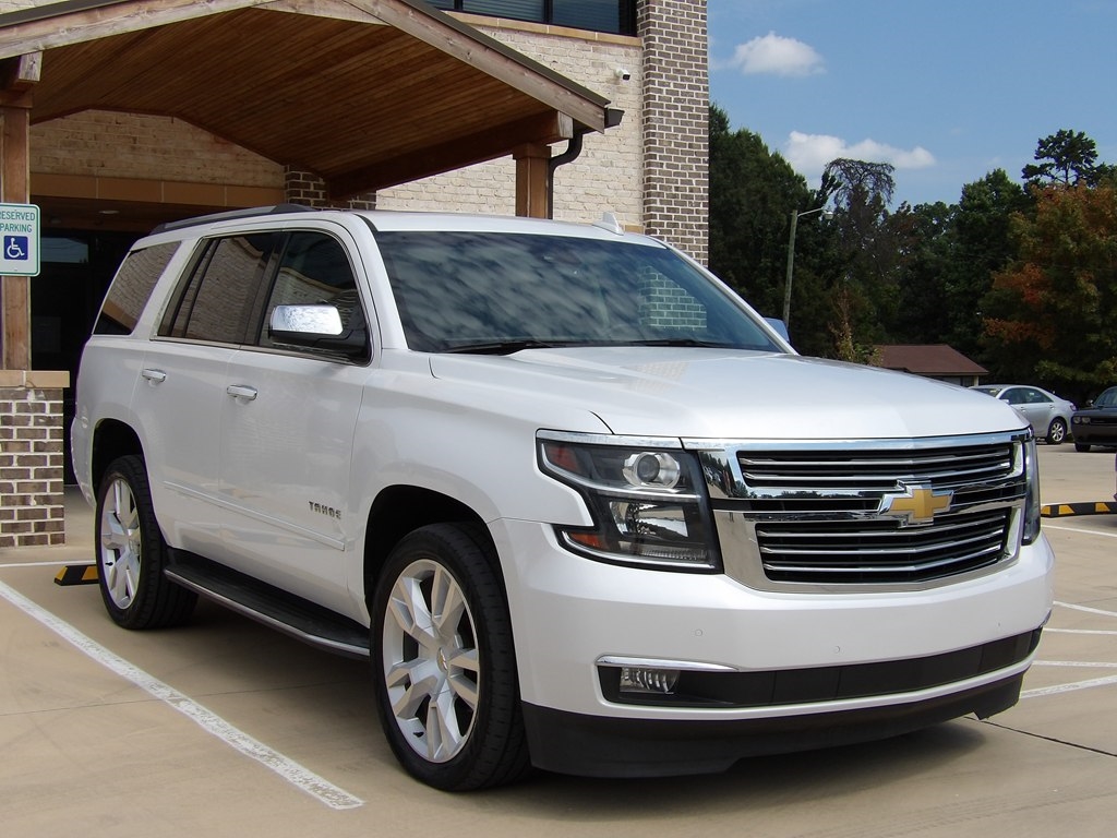 2017 Chevrolet Tahoe Premier photo 6