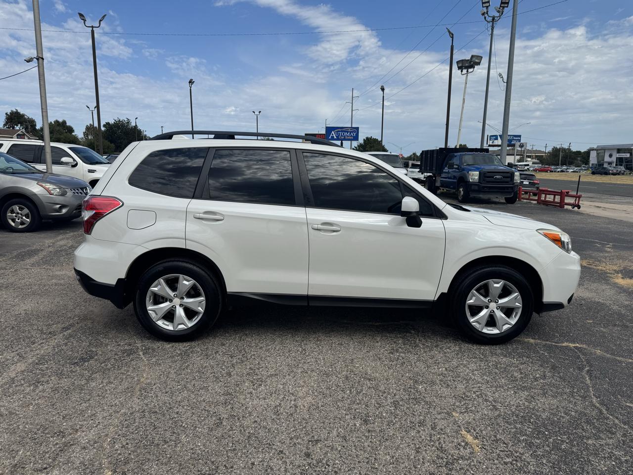 Subaru Forester 2.5i Premium PZEV CVT 2016