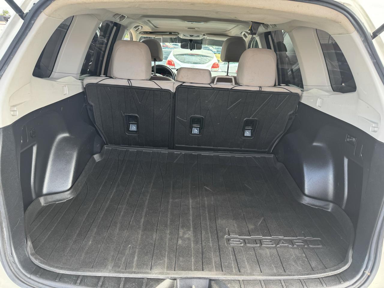 Subaru Forester 2.5i Premium PZEV CVT 2016