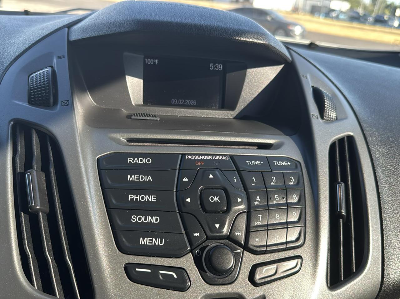 Ford Transit 350 Wagon HD High Roof XL Sliding Pass. 148 WB EL 2015
