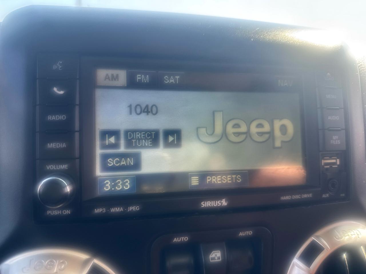 Jeep Wrangler Sahara 4WD 2011