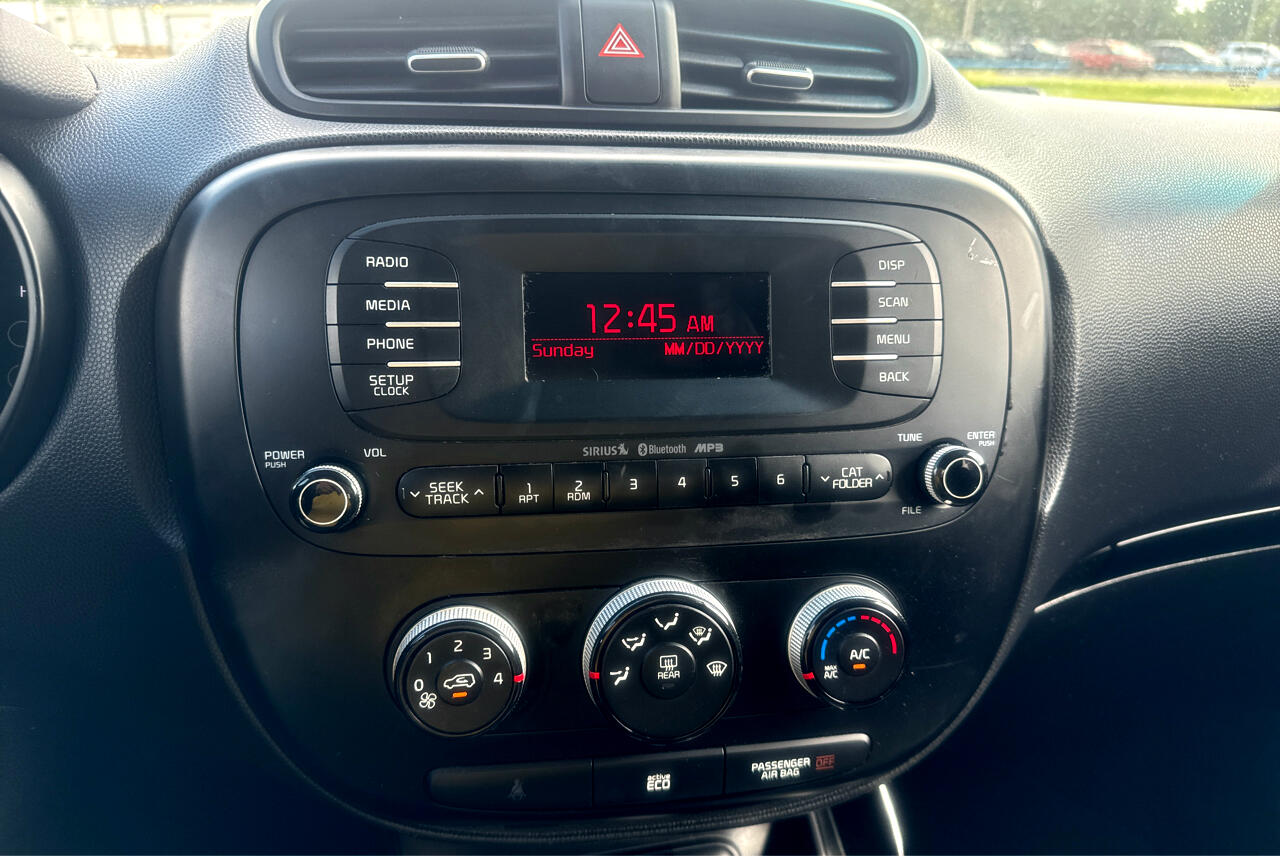 Kia Soul Base 2014 Kia Soul Base 2014