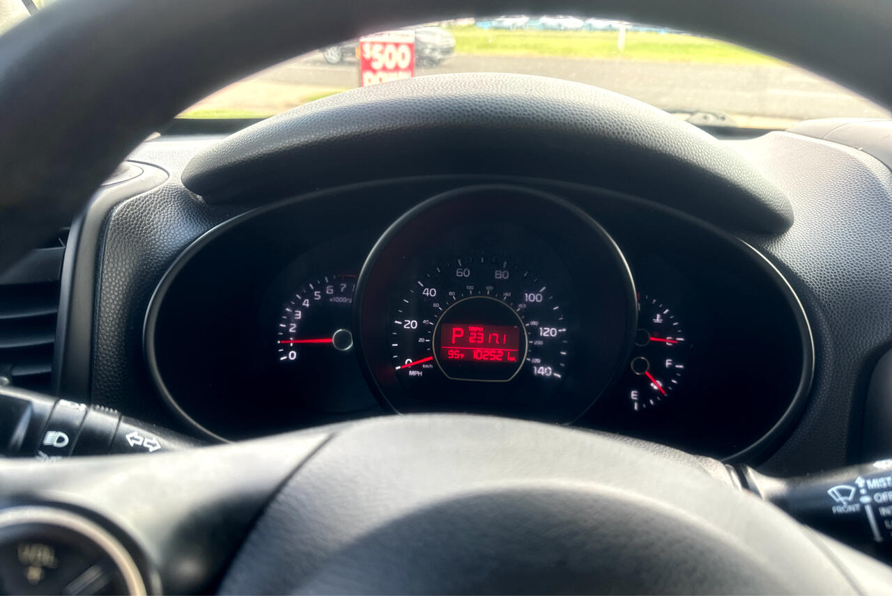 Kia Soul Base 2014 Kia Soul Base 2014
