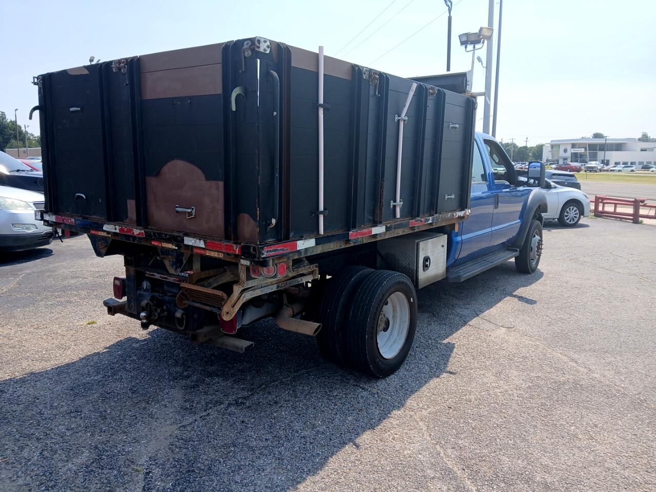 Ford F-450 SD Crew Cab DRW 2WD 2016 Ford F-450 SD Crew Cab DRW 2WD 2016