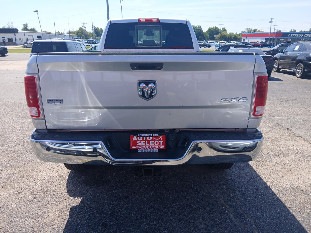 RAM 2500 Laramie Crew Cab LWB 4WD 2014 RAM 2500 Laramie Crew Cab LWB 4WD 2014