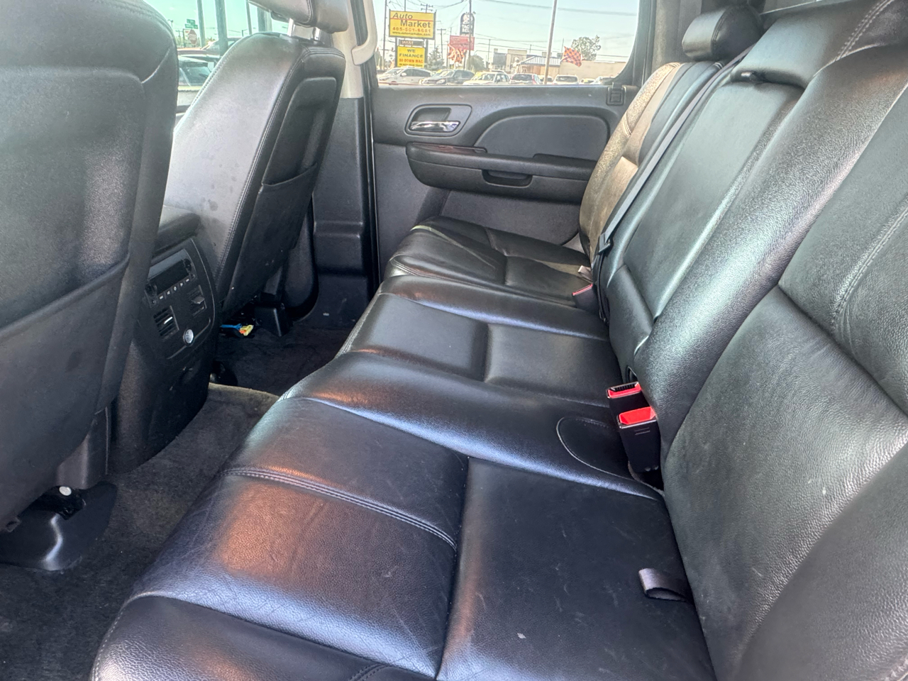 Chevrolet Avalanche LT 2WD 2013 Chevrolet Avalanche LT 2WD 2013