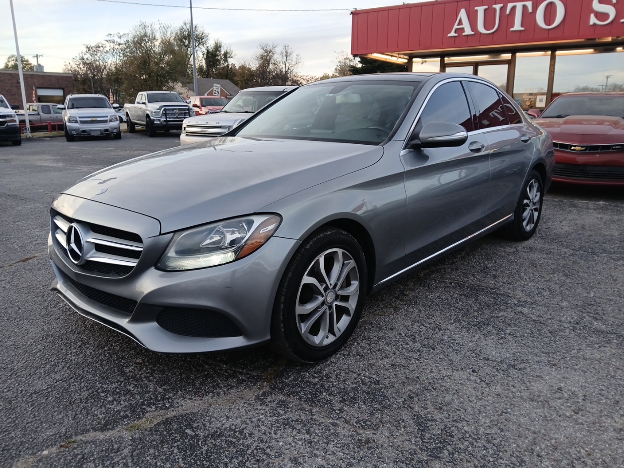 2015 Mercedes Benz C 300 4MATIC Sedan photo 2