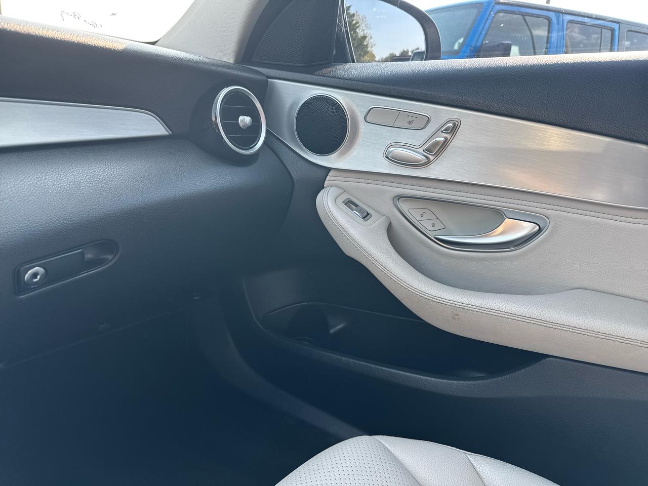 Mercedes-Benz C-Class C300 4MATIC Sedan 2015