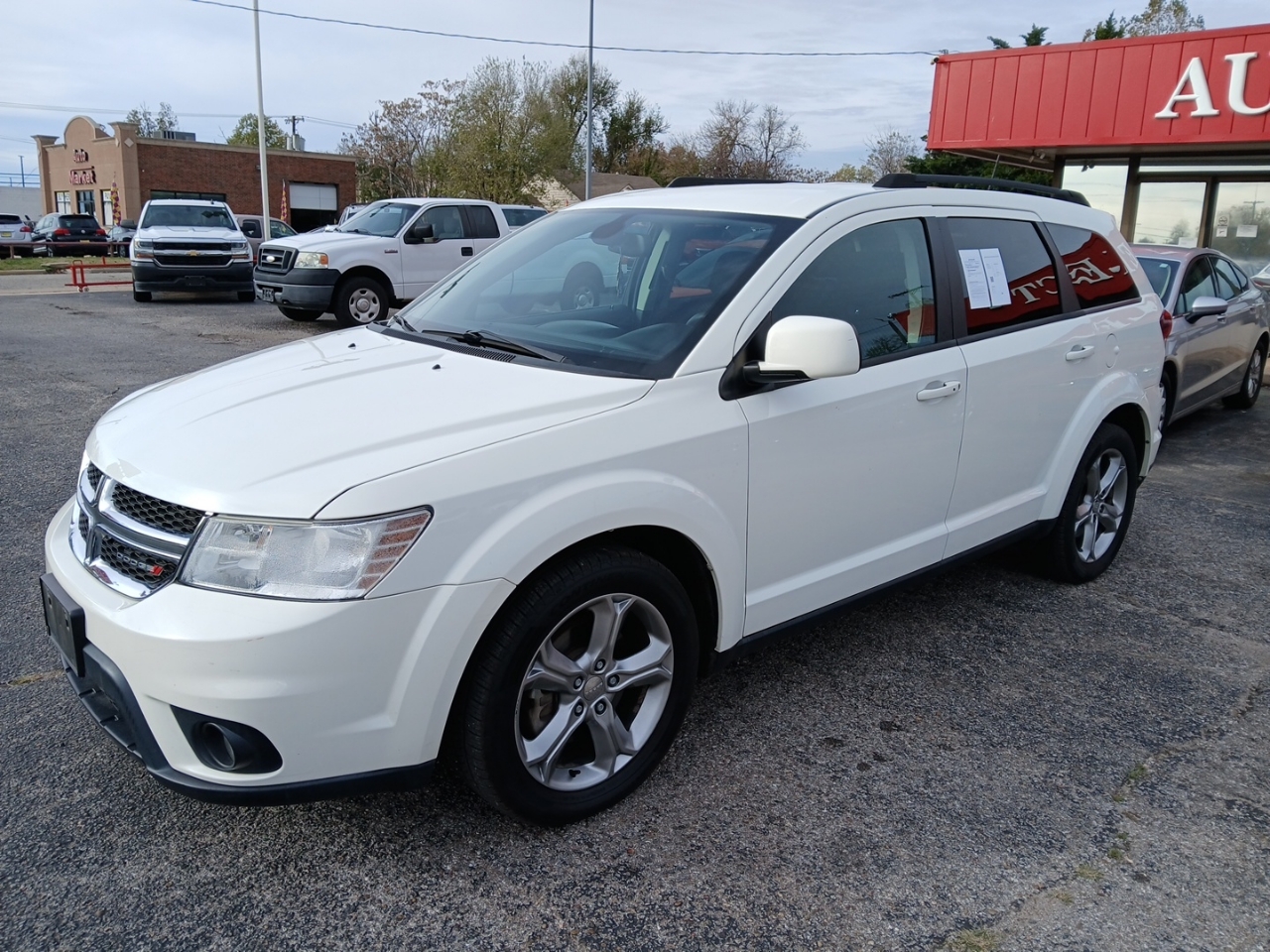 2019 Dodge Journey SE photo 2