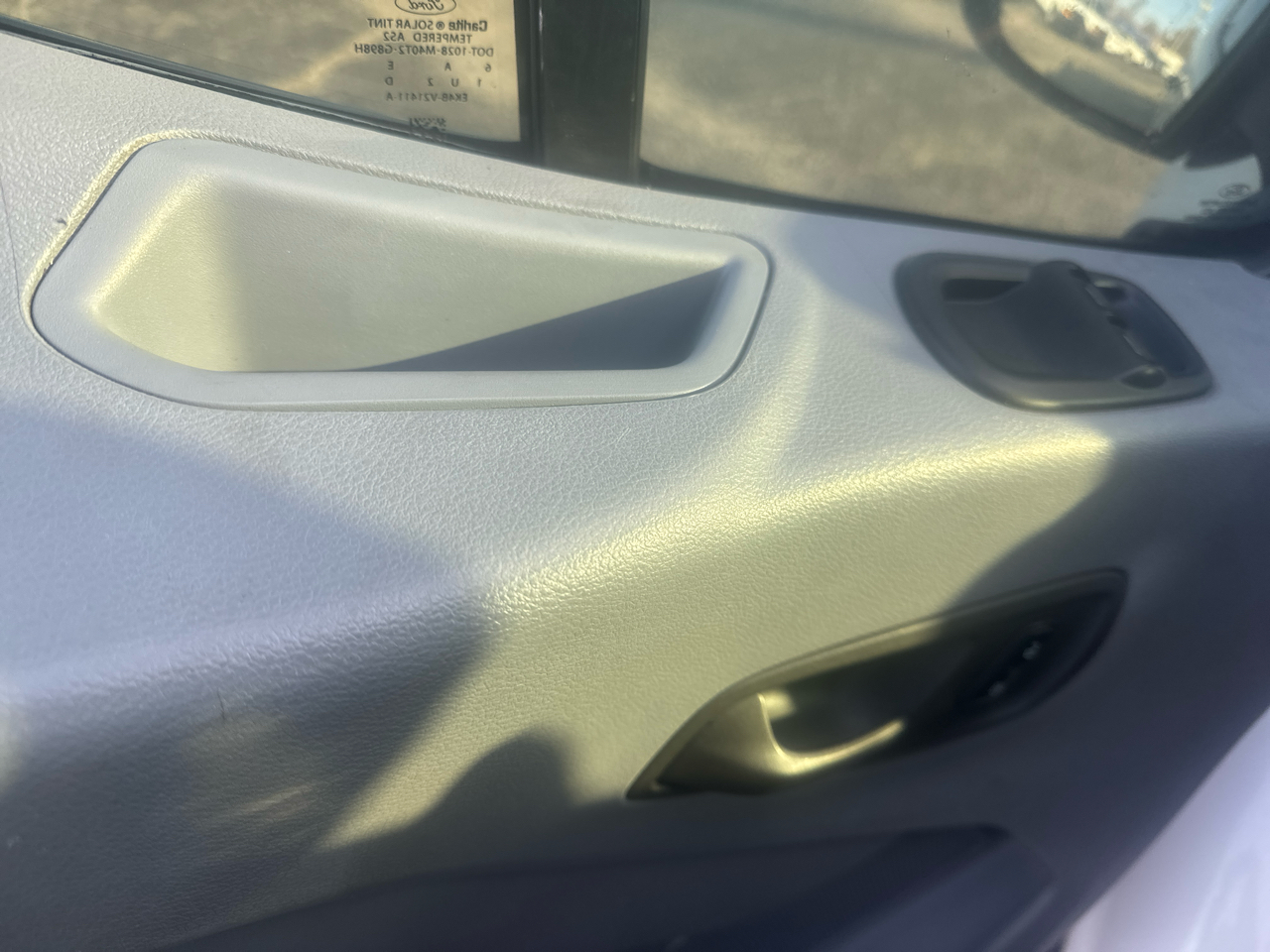 Ford Transit 250 Van High Roof w/Sliding Pass. 148-in. WB 2017