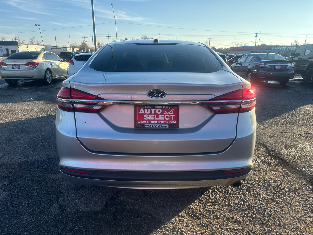 Ford Fusion S 2018