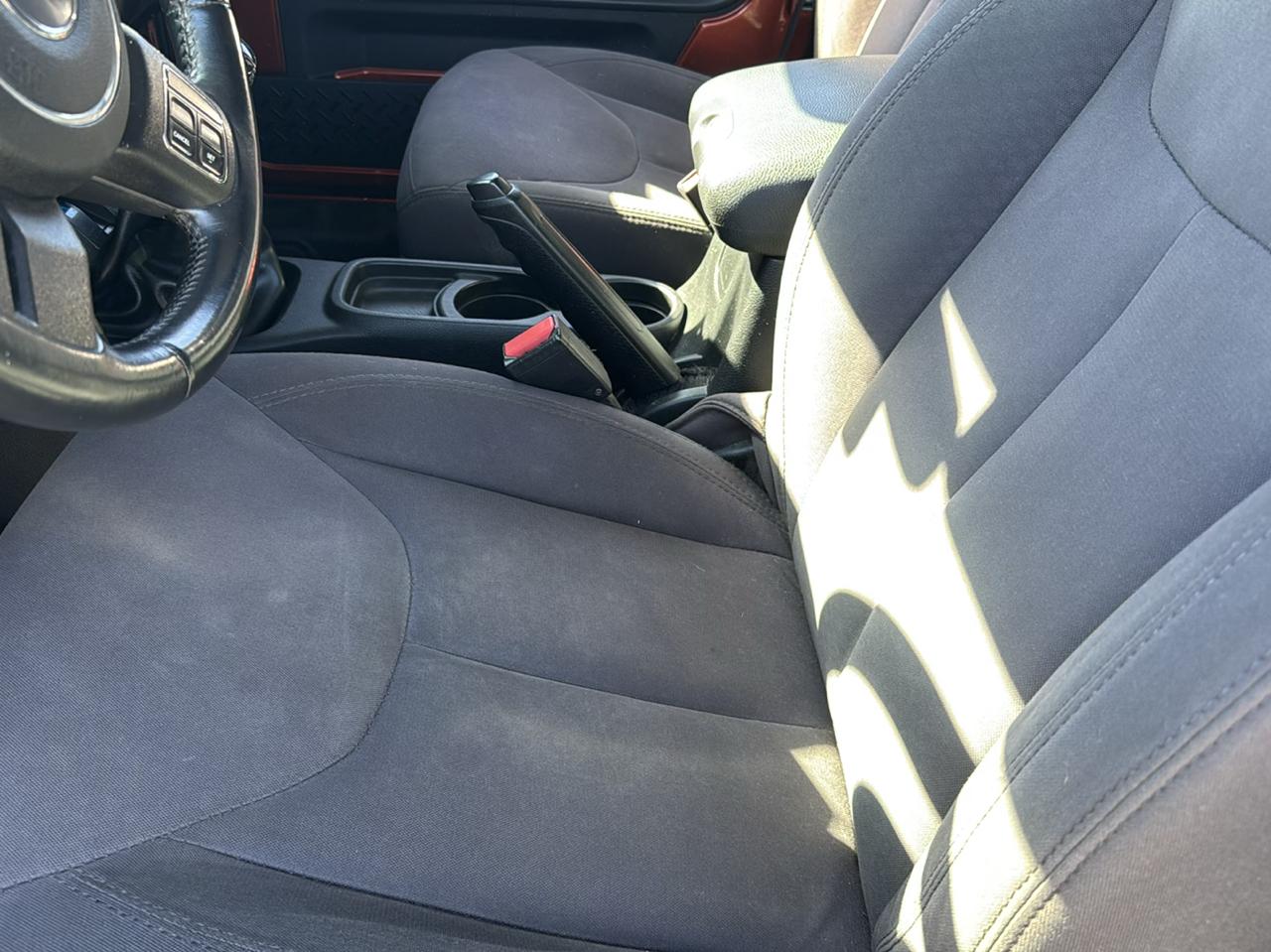 Jeep Wrangler Sport 4WD 2014
