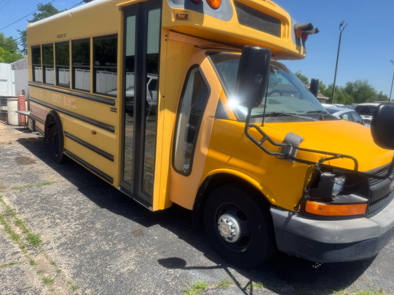 Chevrolet Express LS 3500 2009