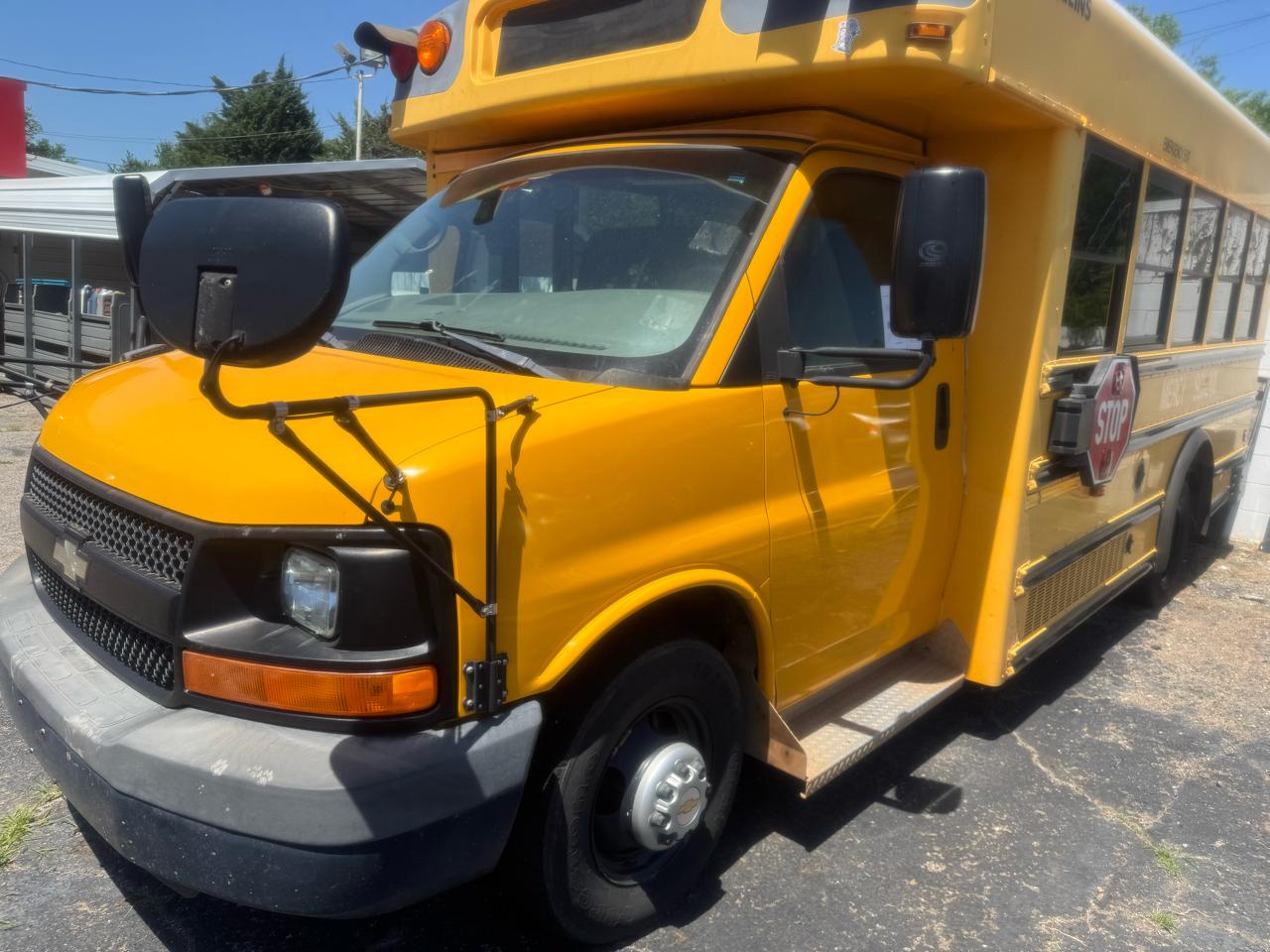 Chevrolet Express LS 3500 2009