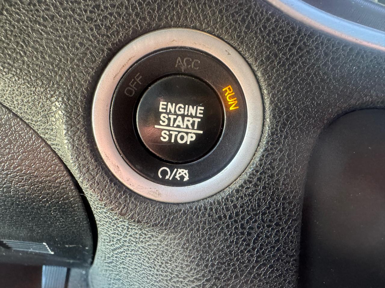 Nissan Armada SV AWD 2017