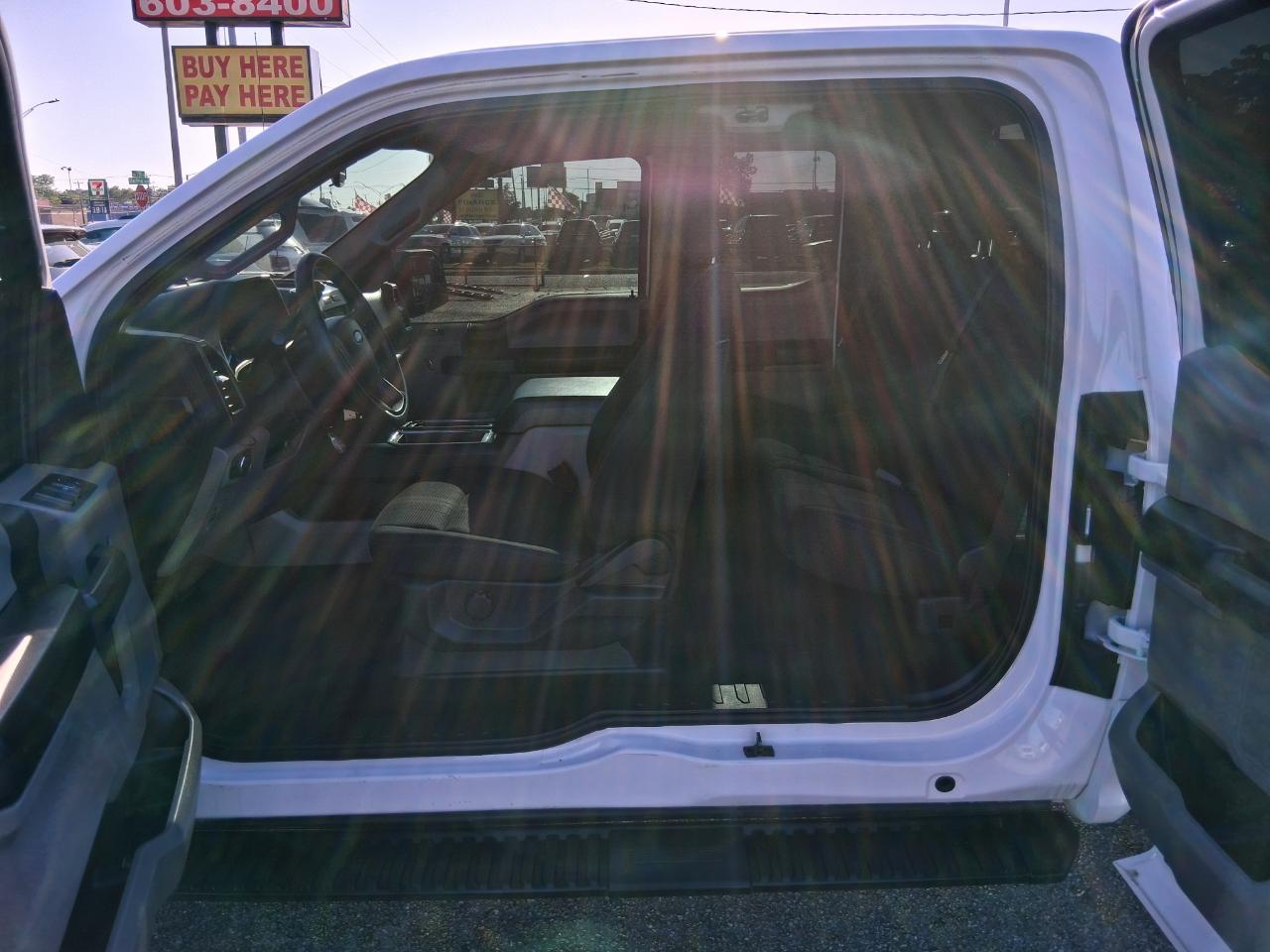 Ford F-150 XL SuperCab 8-ft. 2WD 2018