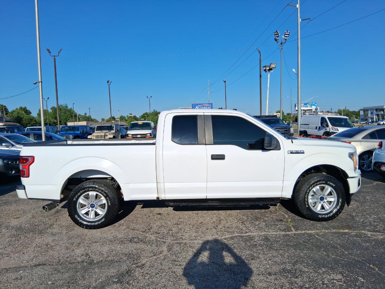 Ford F-150 XL SuperCab 8-ft. 2WD 2018