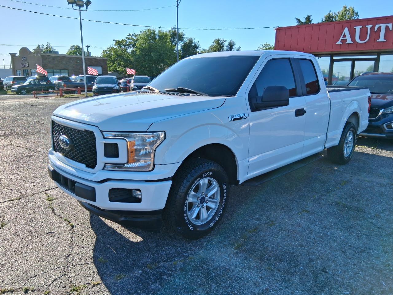 Ford F-150 XL SuperCab 8-ft. 2WD 2018
