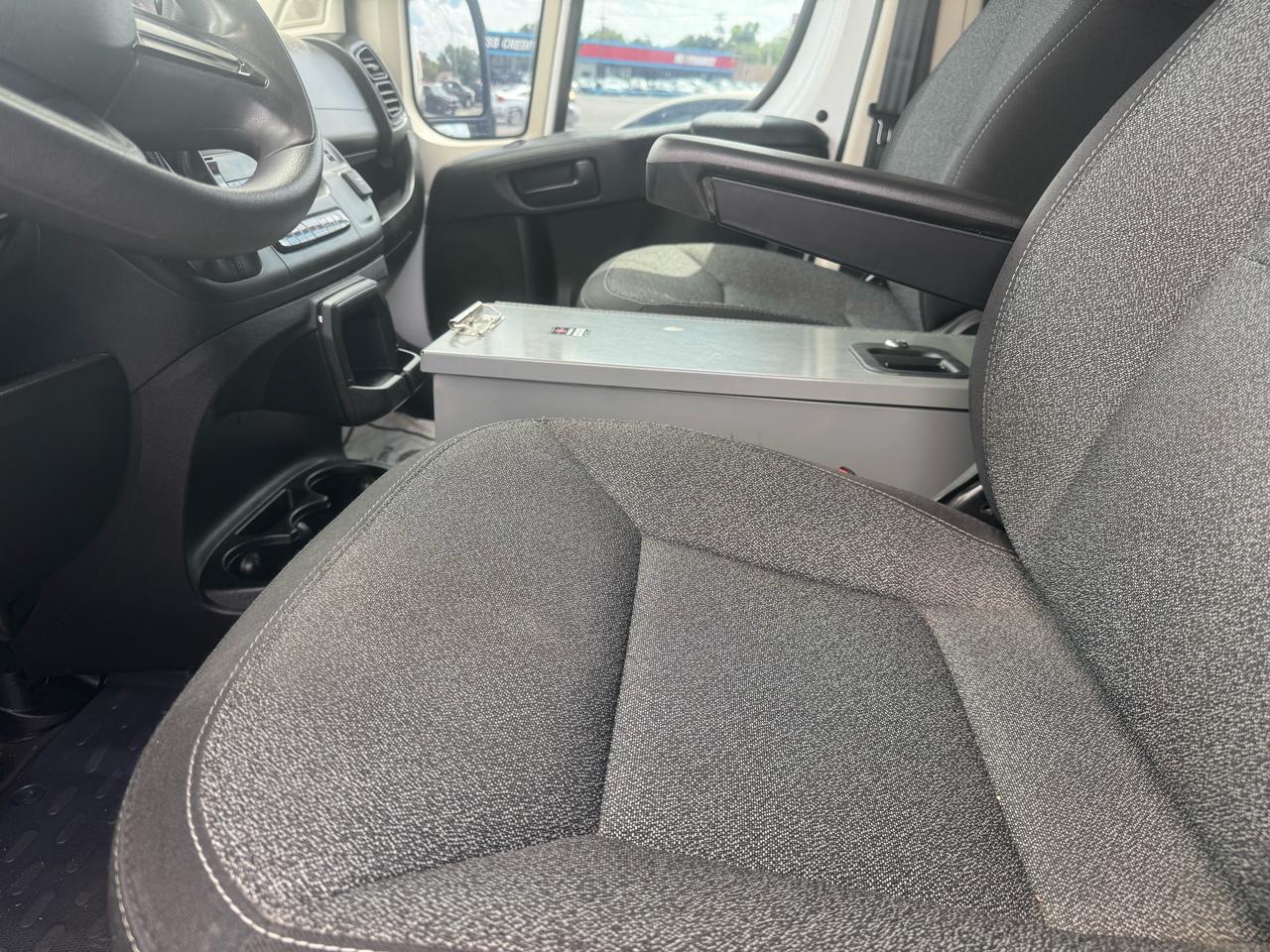 RAM Promaster 1500 Low Roof 118-in. WB 2022