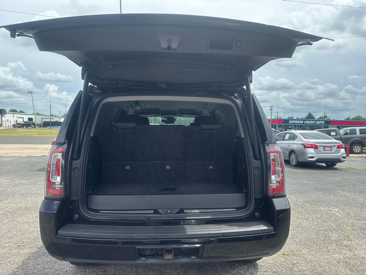 GMC Yukon SLT 2WD 2019