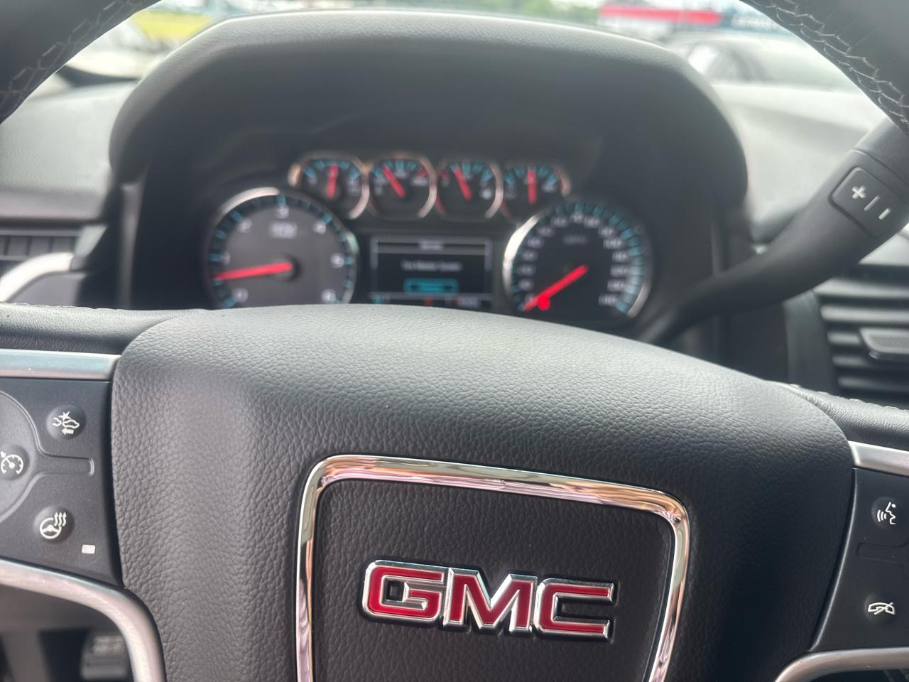 GMC Yukon SLT 2WD 2019