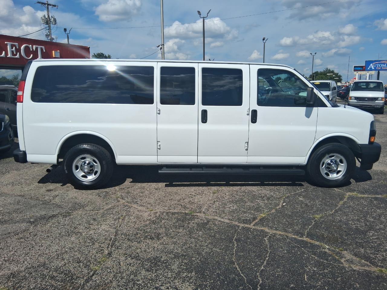 Chevrolet Express LS 3500 Extended 2019