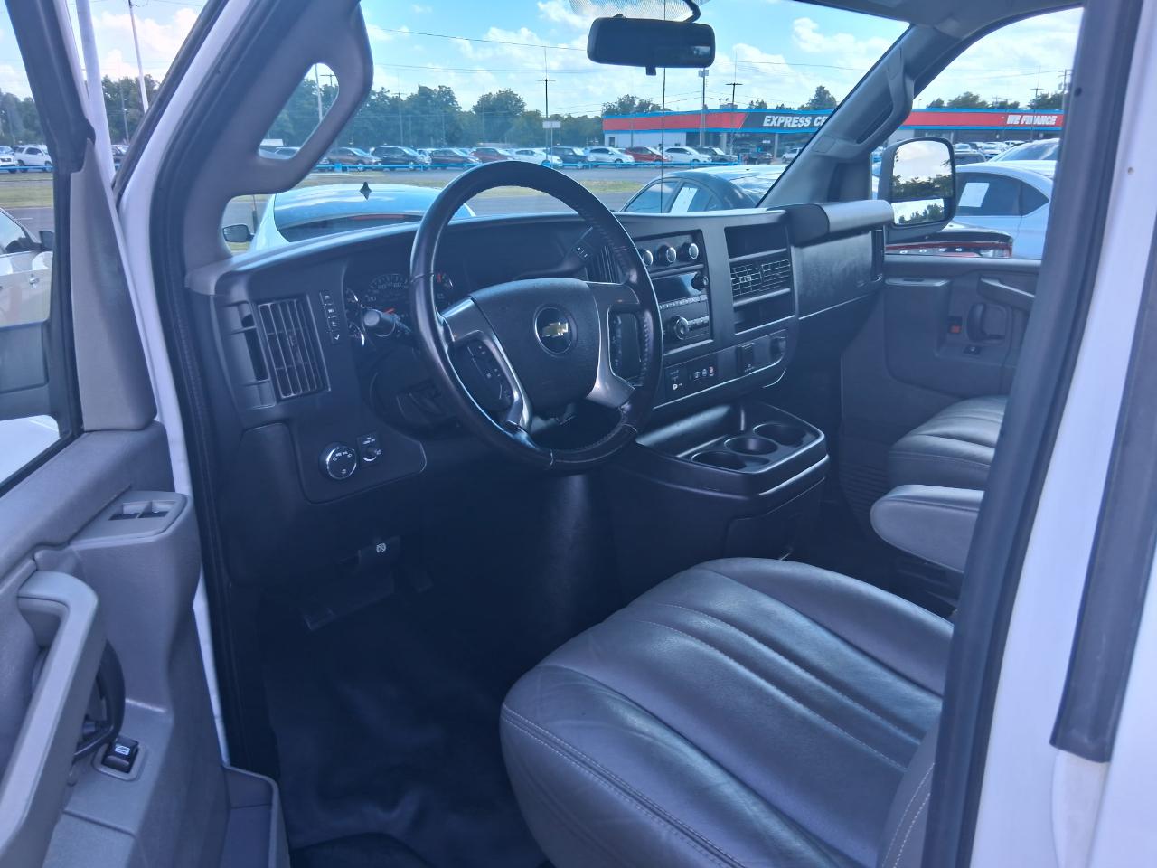 Chevrolet Express LS 3500 Extended 2019