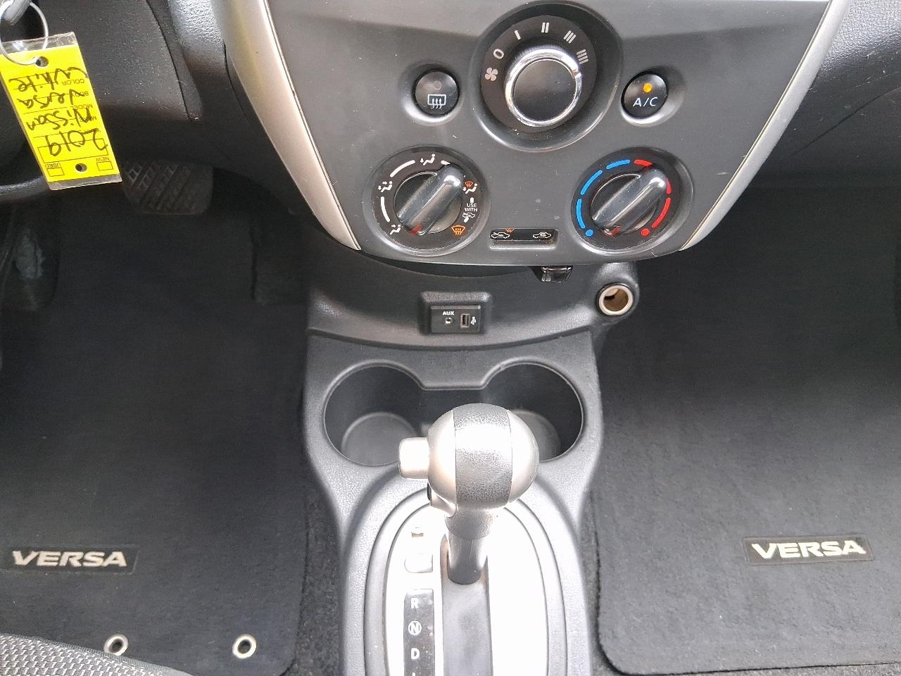 Nissan Versa 1.6 S 5M 2019