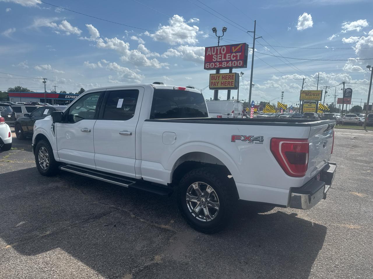 Ford F-150 Lariat SuperCrew 5.5-ft. Bed 4WD 2023