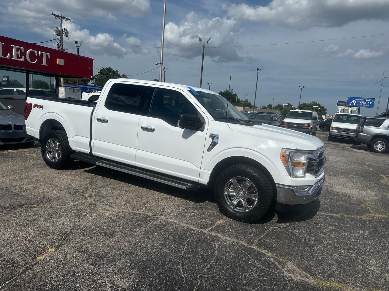 Ford F-150 Lariat SuperCrew 5.5-ft. Bed 4WD 2023