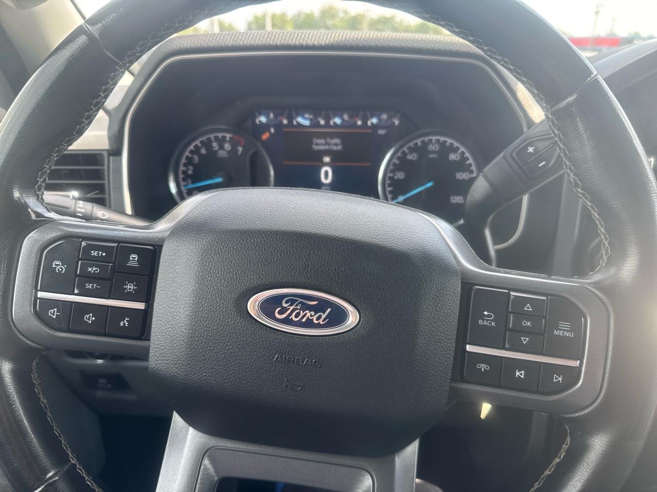 Ford F-150 Lariat SuperCrew 5.5-ft. Bed 4WD 2023
