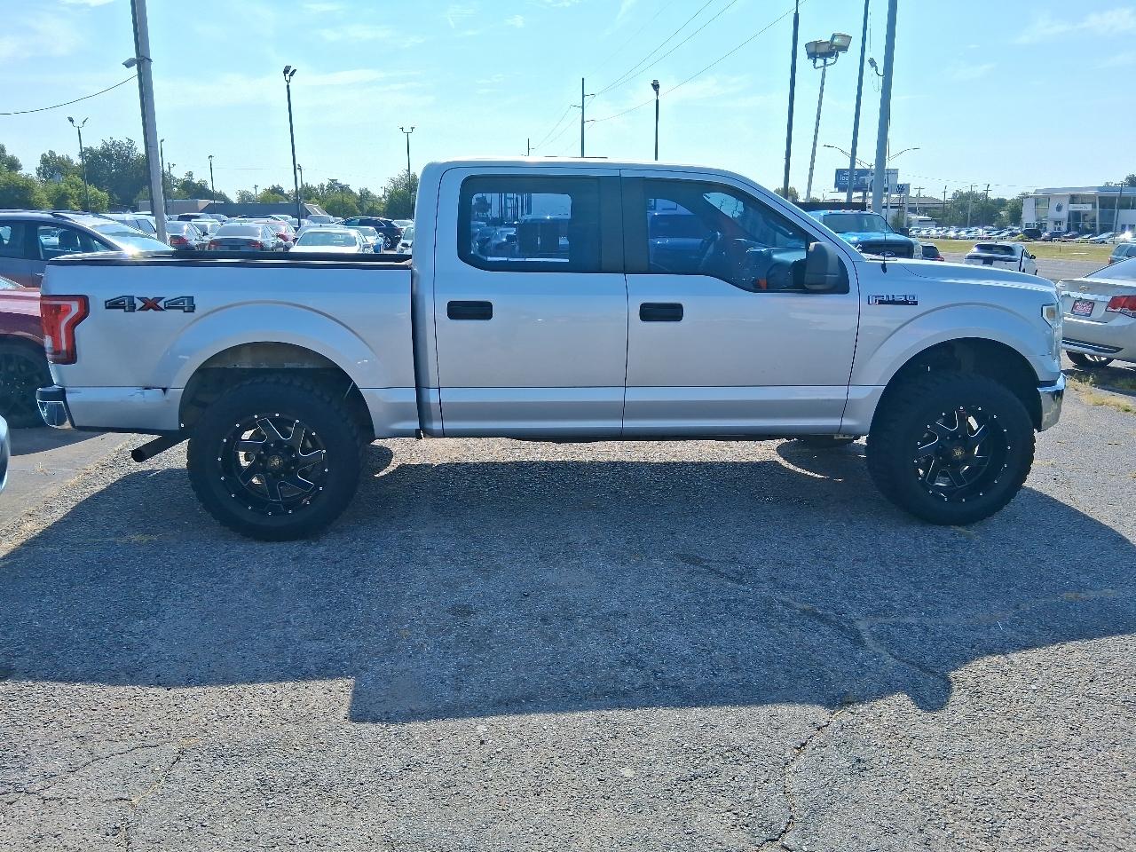 Ford F-150 Lariat SuperCrew 5.5-ft. Bed 4WD 2016