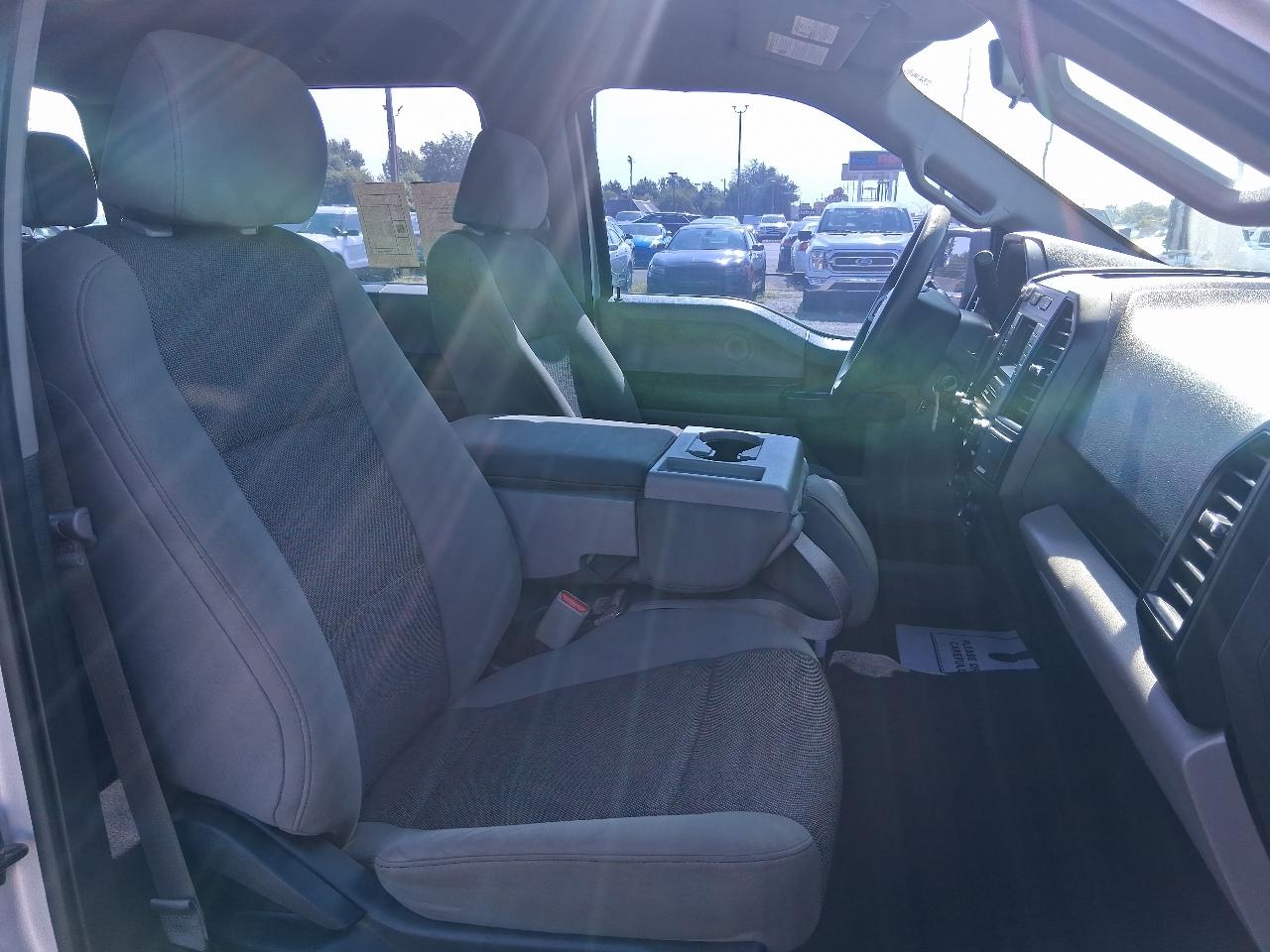 Ford F-150 Lariat SuperCrew 5.5-ft. Bed 4WD 2016