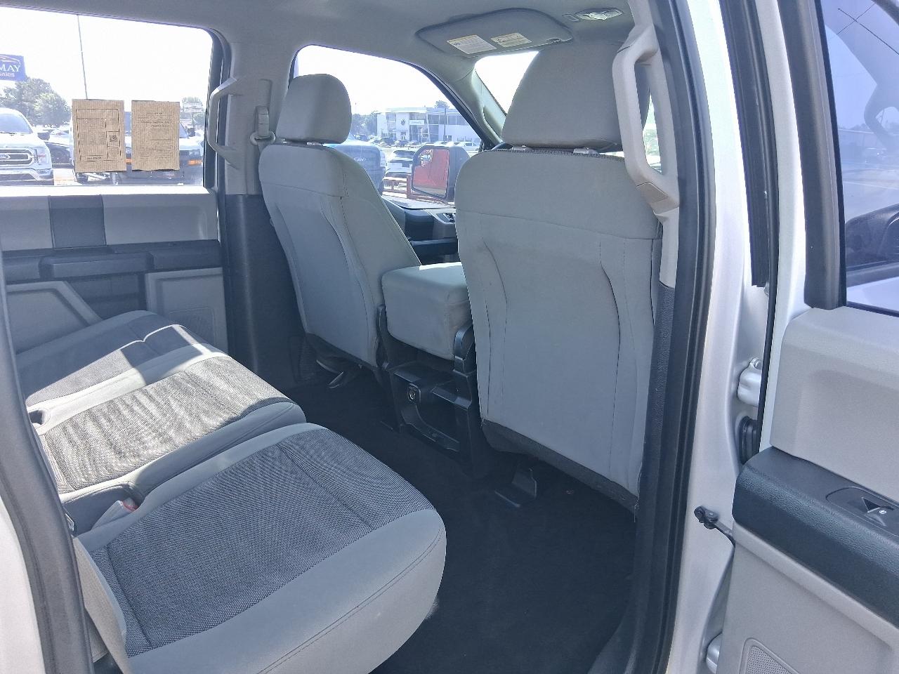 Ford F-150 Lariat SuperCrew 5.5-ft. Bed 4WD 2016