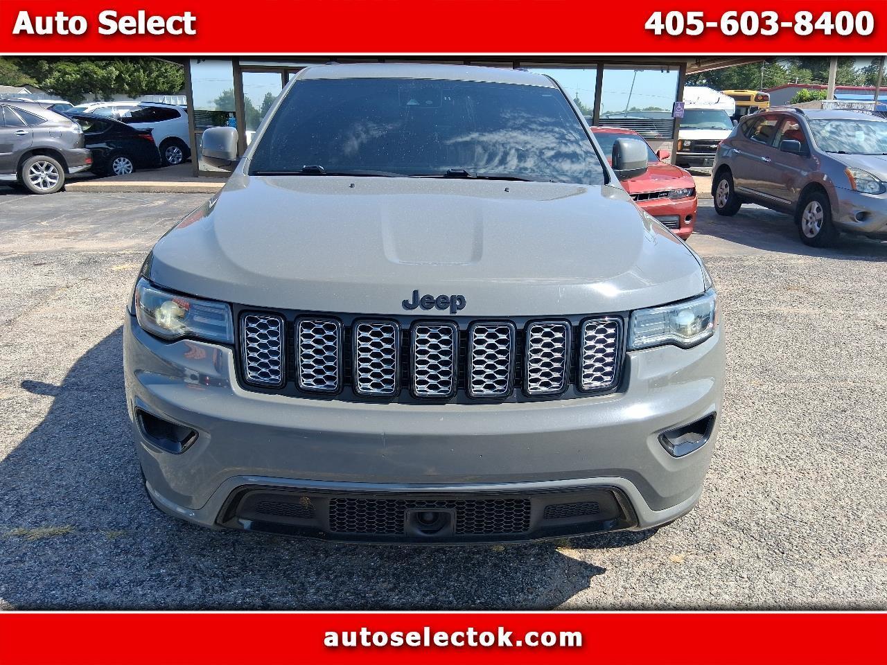 Jeep Grand Cherokee Laredo 4WD 2020