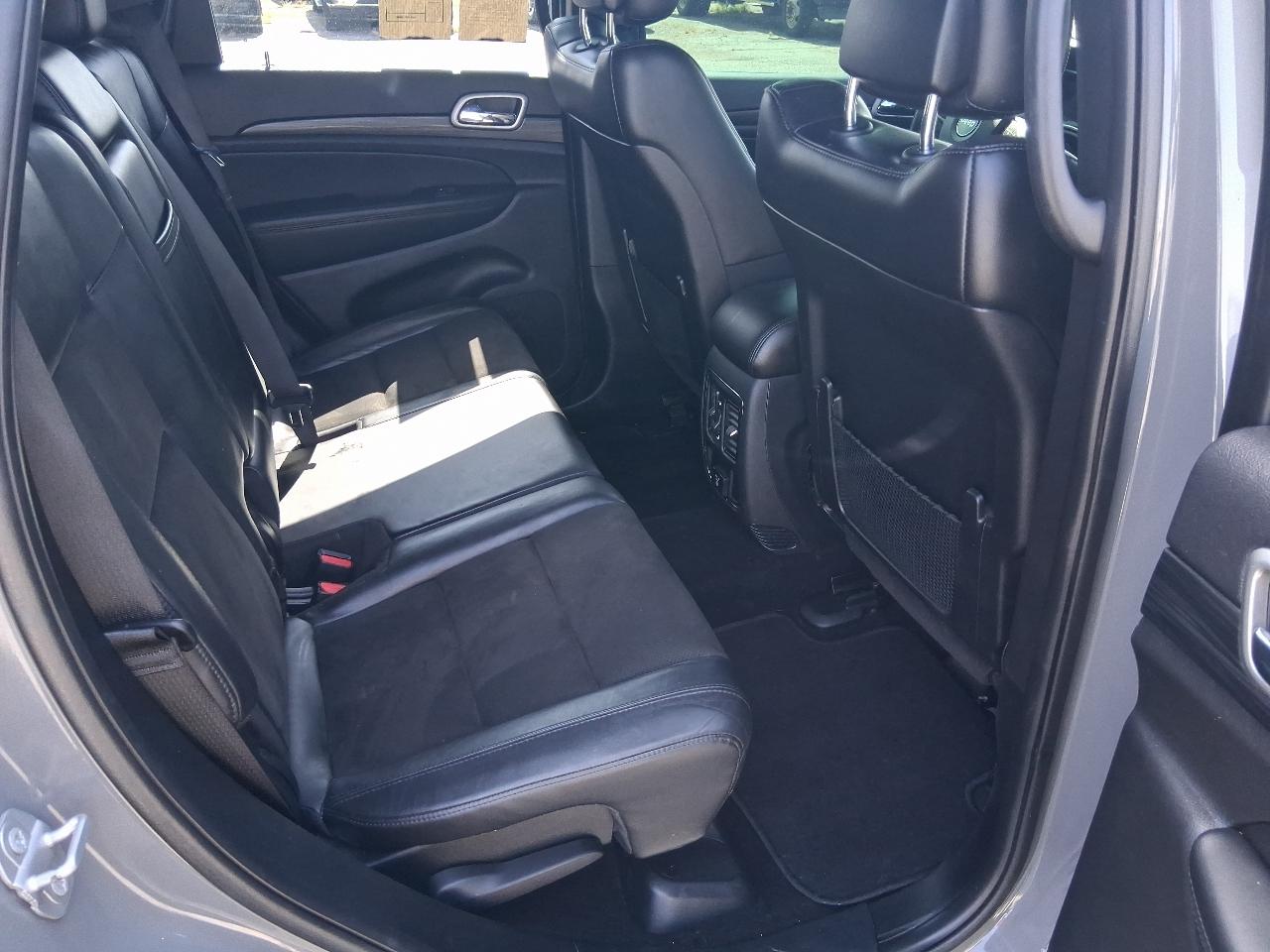 Jeep Grand Cherokee Laredo 4WD 2020