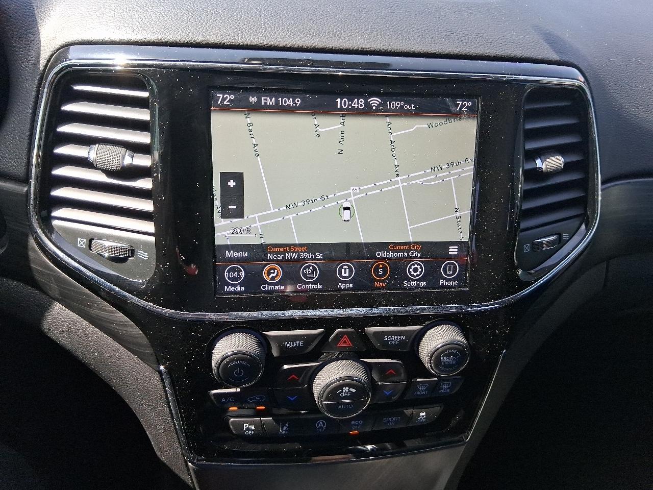 Jeep Grand Cherokee Laredo 4WD 2020